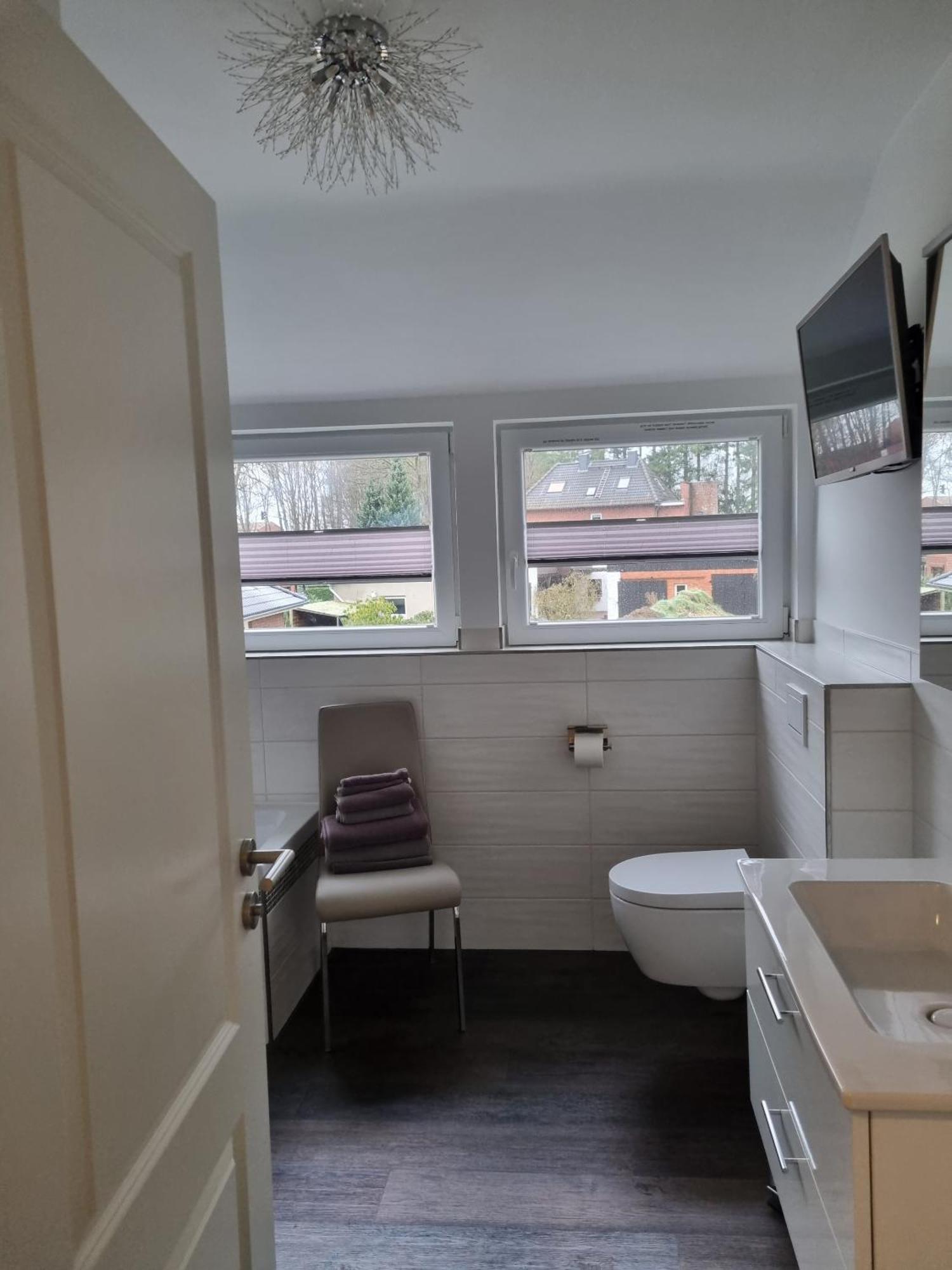 Likehome Suite Buchholz in der Nordheide Phòng bức ảnh